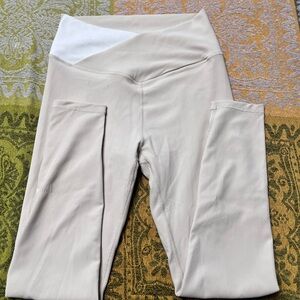 Women's Beige and White Crossover Leggings